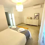 Espacioso Apartamento En El Centro De Granada